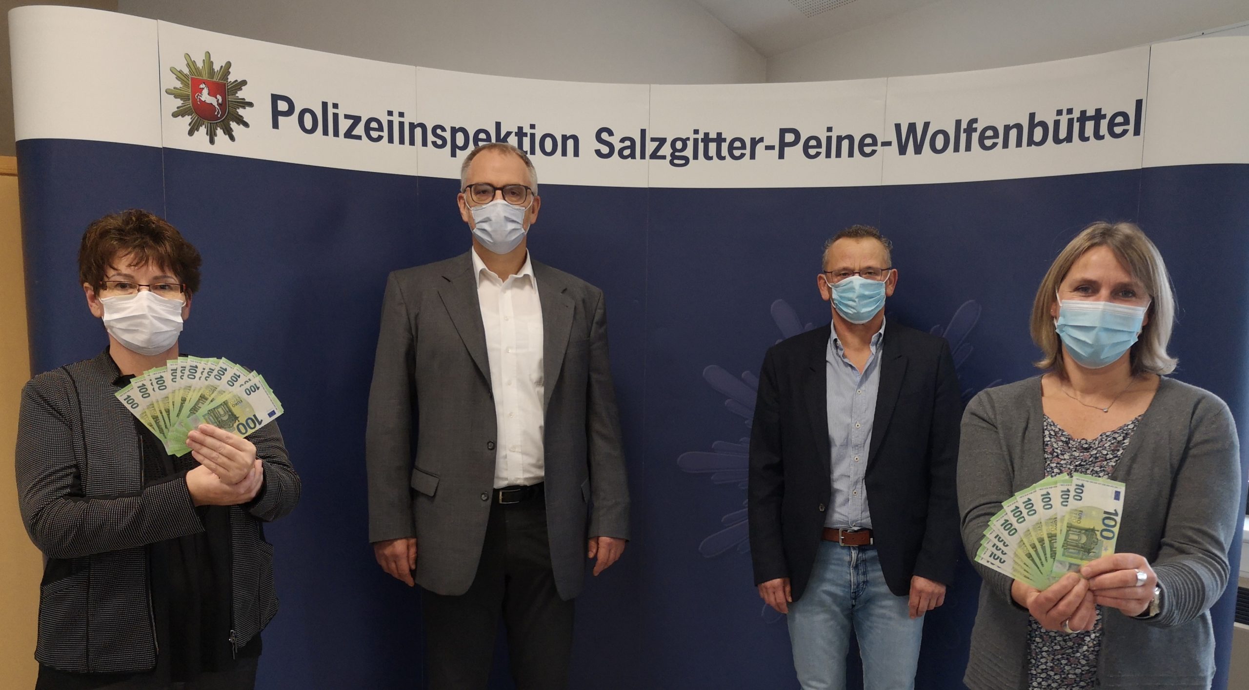 Hospiz Salzgitter - Spende Polizei